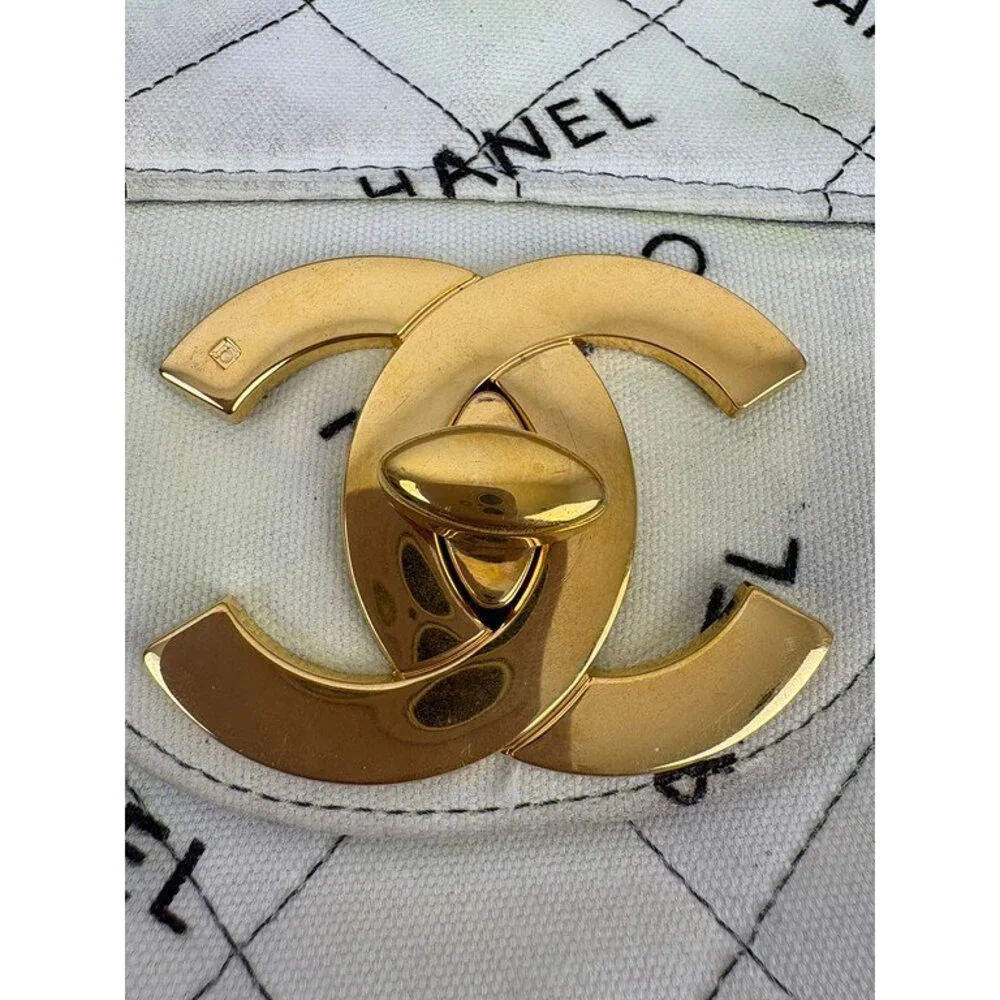 CHANEL 100% authentic